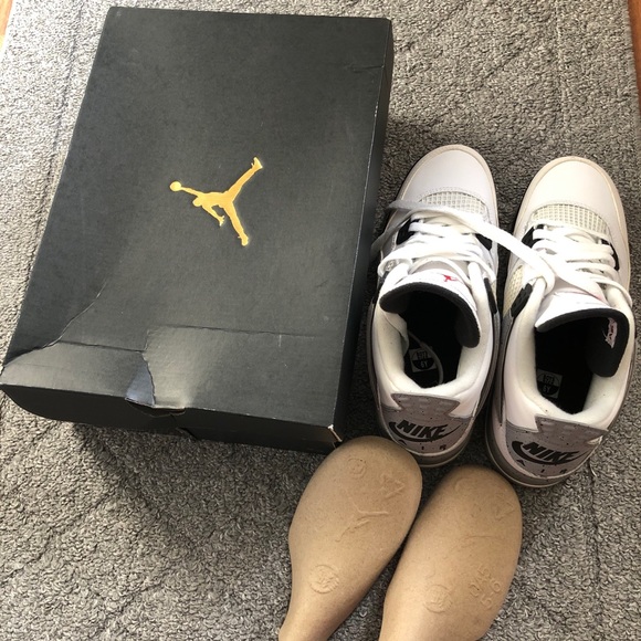 Air Jordan 4 Retro OG BG Cement 2016 Youth 6 - Picture 2 of 13